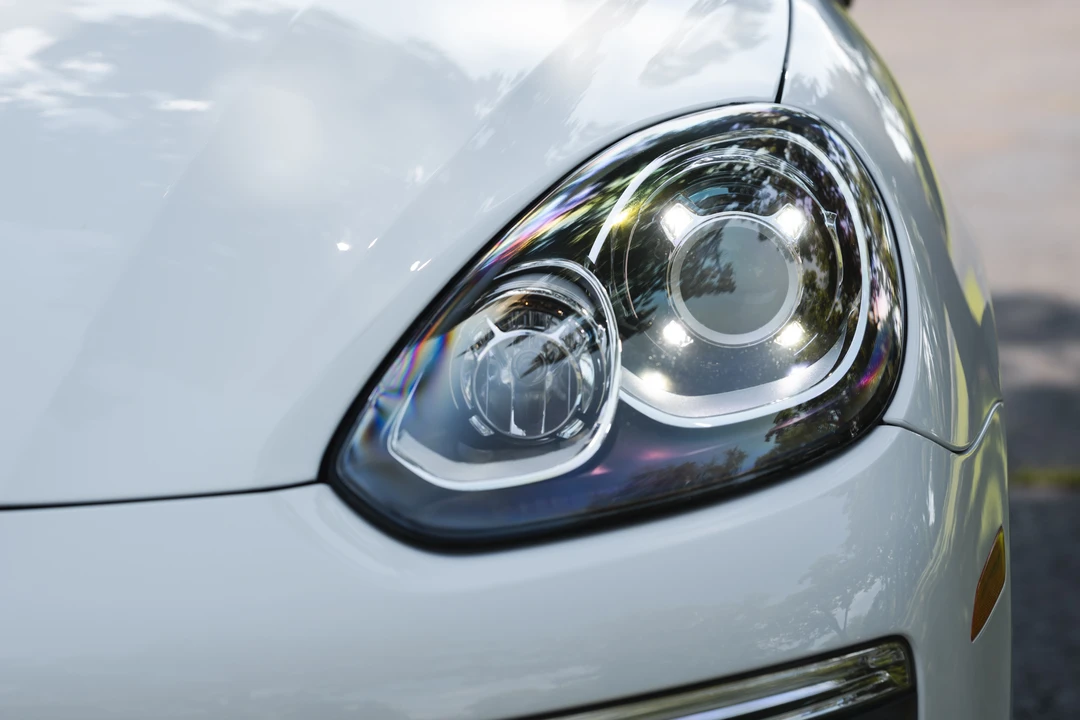 2015 Porsche 958 Cayenne Diesel - Image 29 of 31