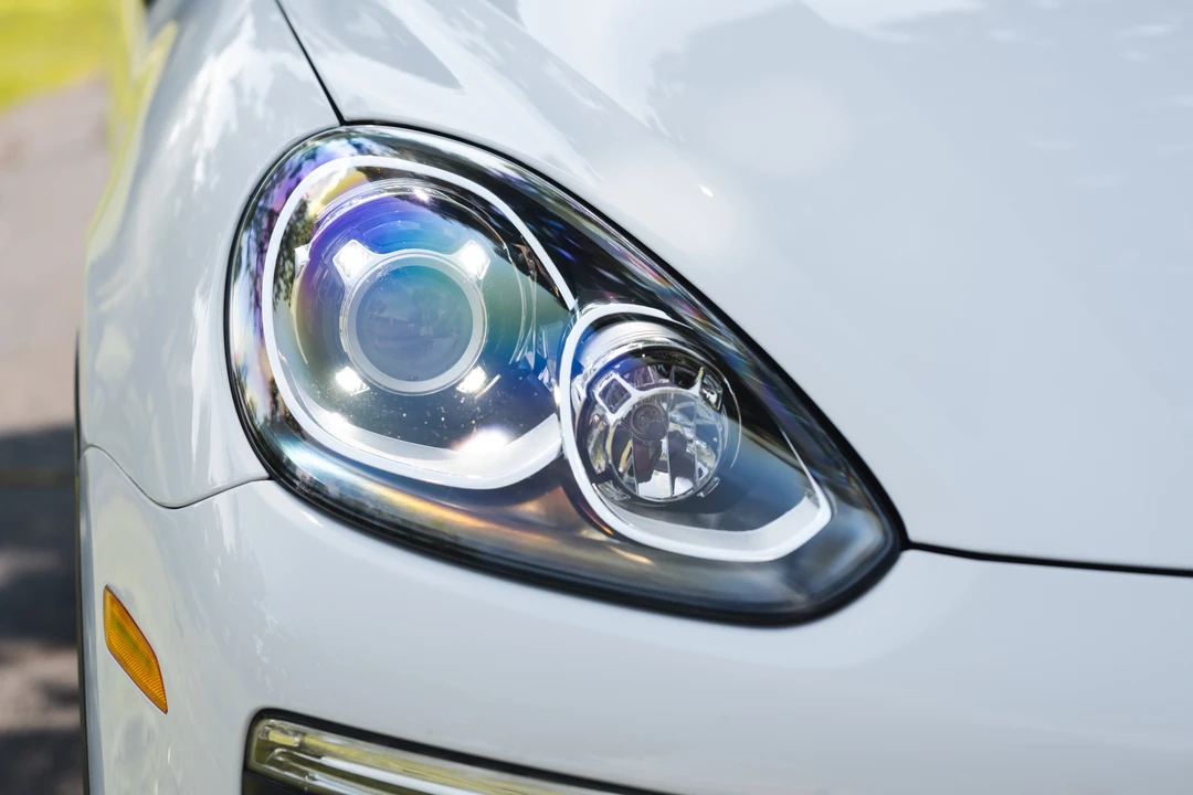 2015 Porsche 958 Cayenne Diesel - Image 28 of 31