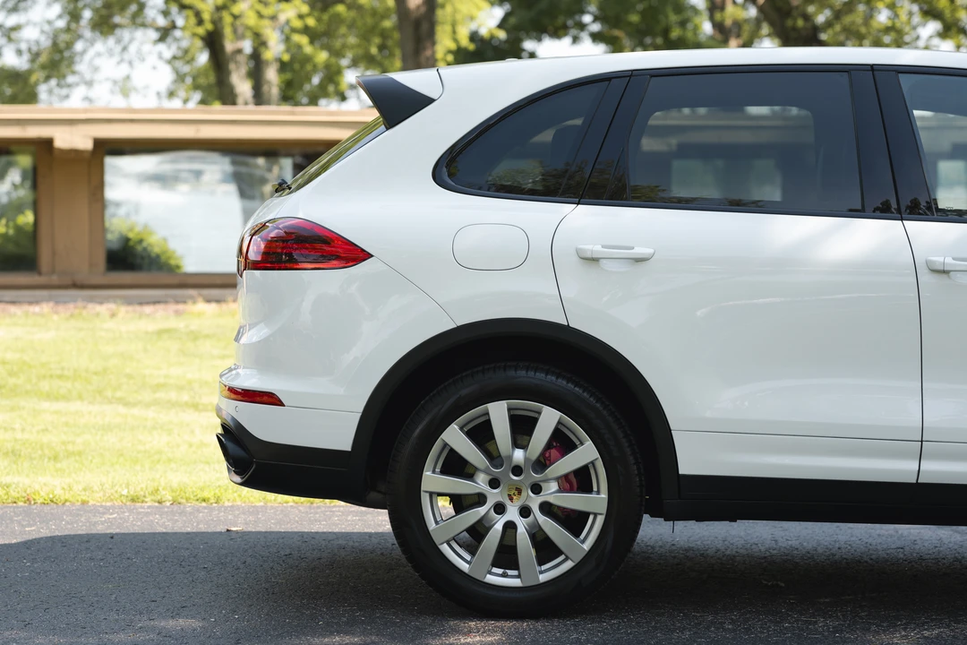 2015 Porsche 958 Cayenne Diesel - Image 26 of 31