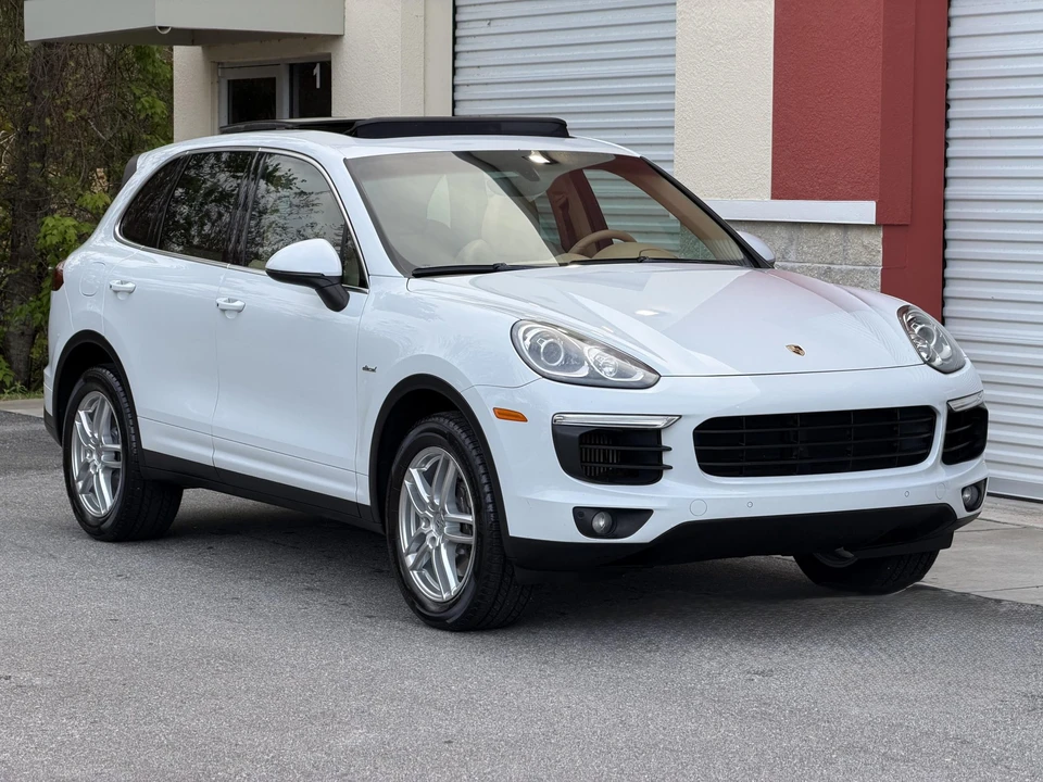 2015 Porsche 958 Cayenne Diesel - Image 19 of 31