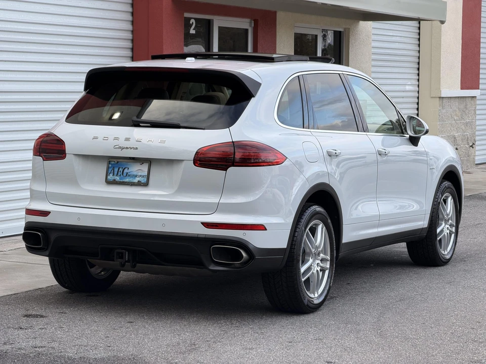 2015 Porsche 958 Cayenne Diesel - Image 14 of 31