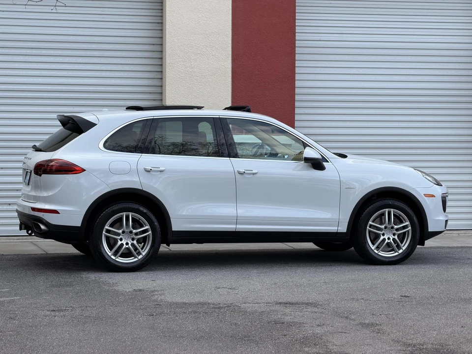 2015 Porsche 958 Cayenne Diesel - Image 16 of 31