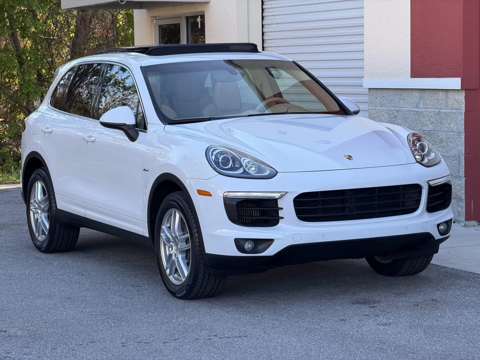 2015 Porsche 958 Cayenne Diesel - Image 24 of 31