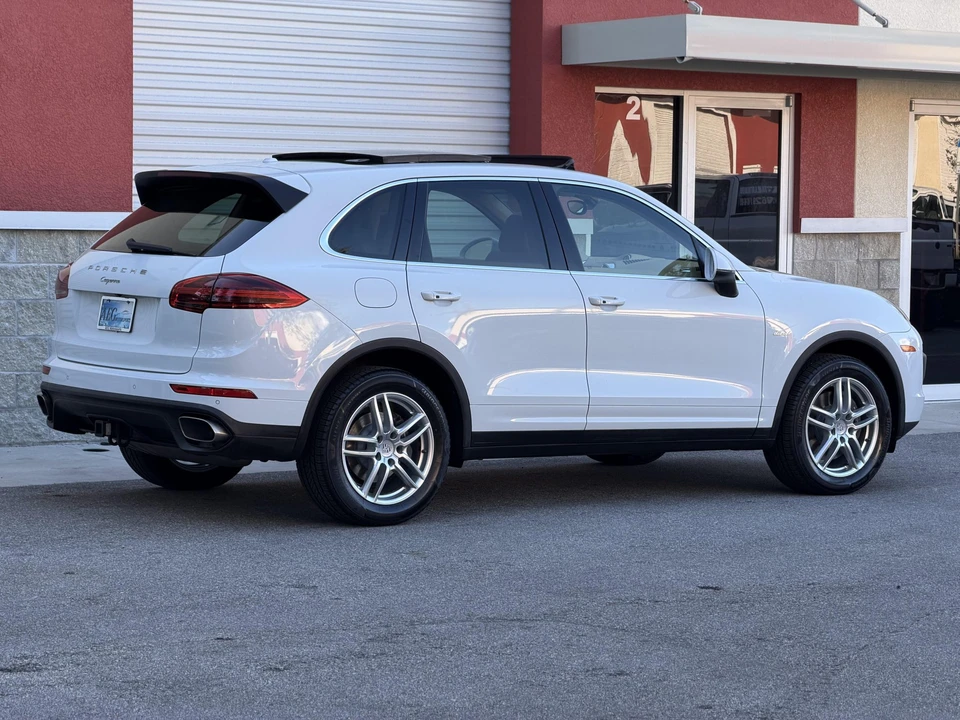 2015 Porsche 958 Cayenne Diesel - Image 28 of 31