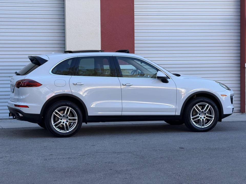 2015 Porsche 958 Cayenne Diesel - Image 29 of 31