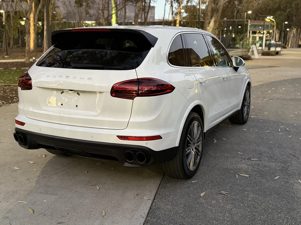 2015 Porsche 958 Cayenne Diesel - Image 27 of 31