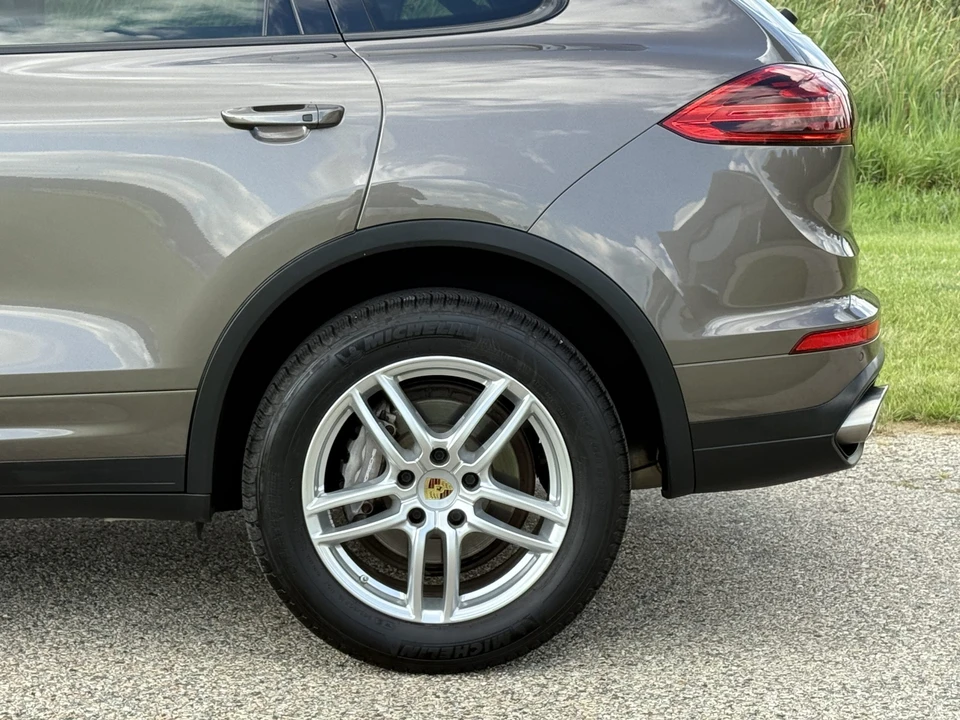 2015 Porsche 958 Cayenne Diesel - Image 21 of 31