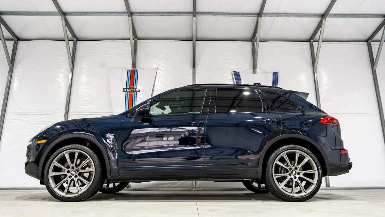 2015 Porsche 958 Cayenne Diesel - Image 8 of 31