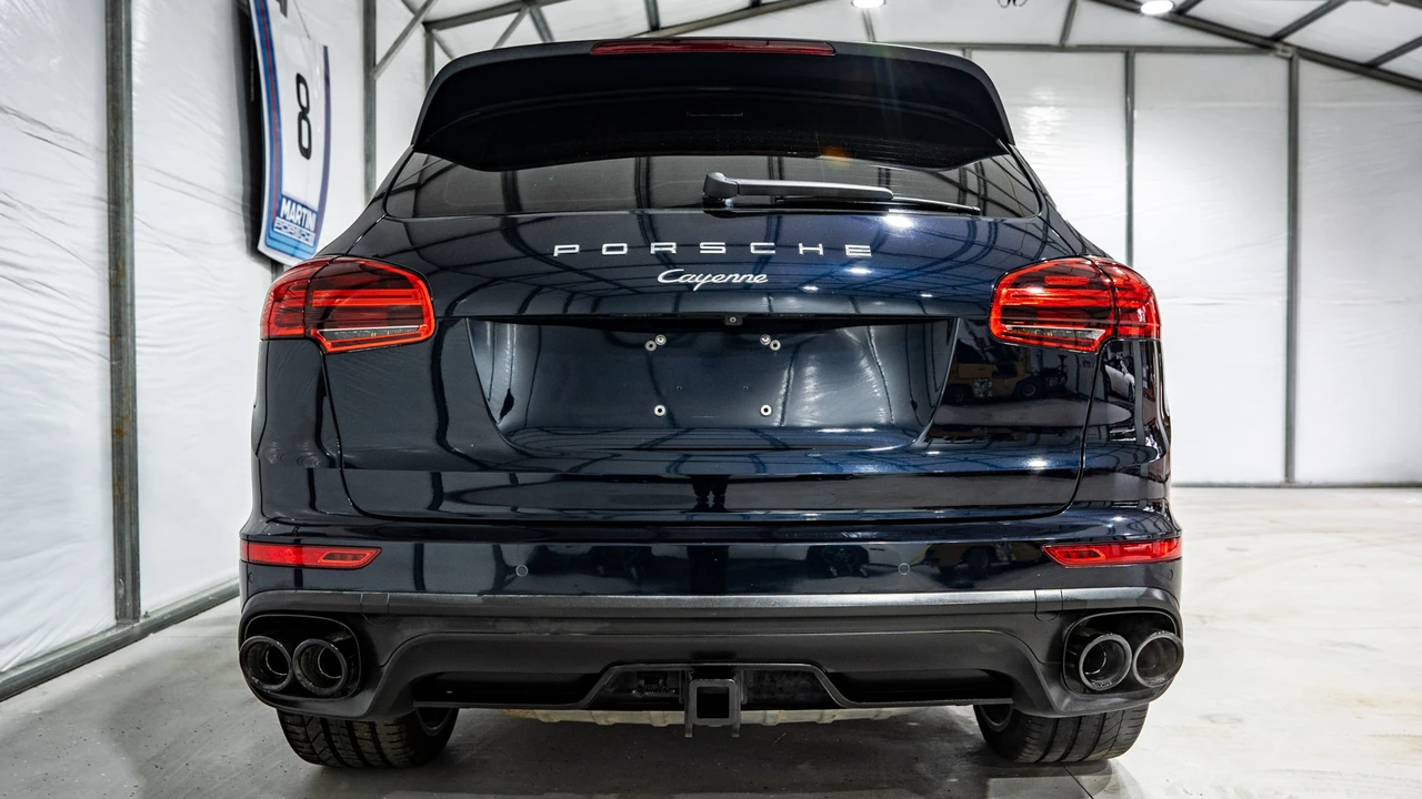 2015 Porsche 958 Cayenne Diesel - Image 12 of 31