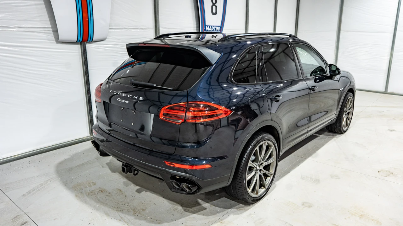 2015 Porsche 958 Cayenne Diesel - Image 15 of 31