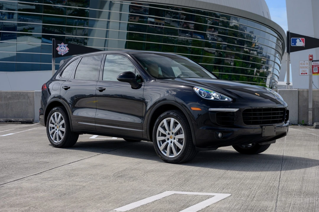 2015 Porsche 958 Cayenne Diesel - Image 15 of 31