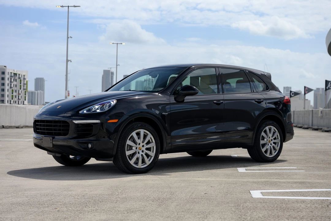 2015 Porsche 958 Cayenne Diesel - Image 19 of 31