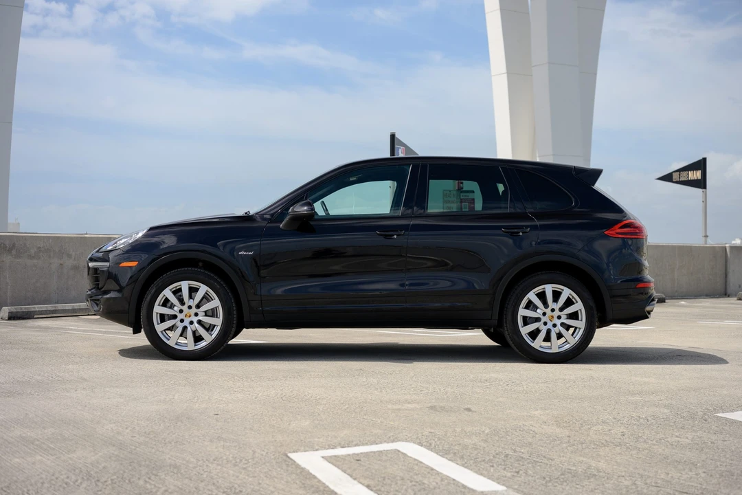 2015 Porsche 958 Cayenne Diesel - Image 20 of 31