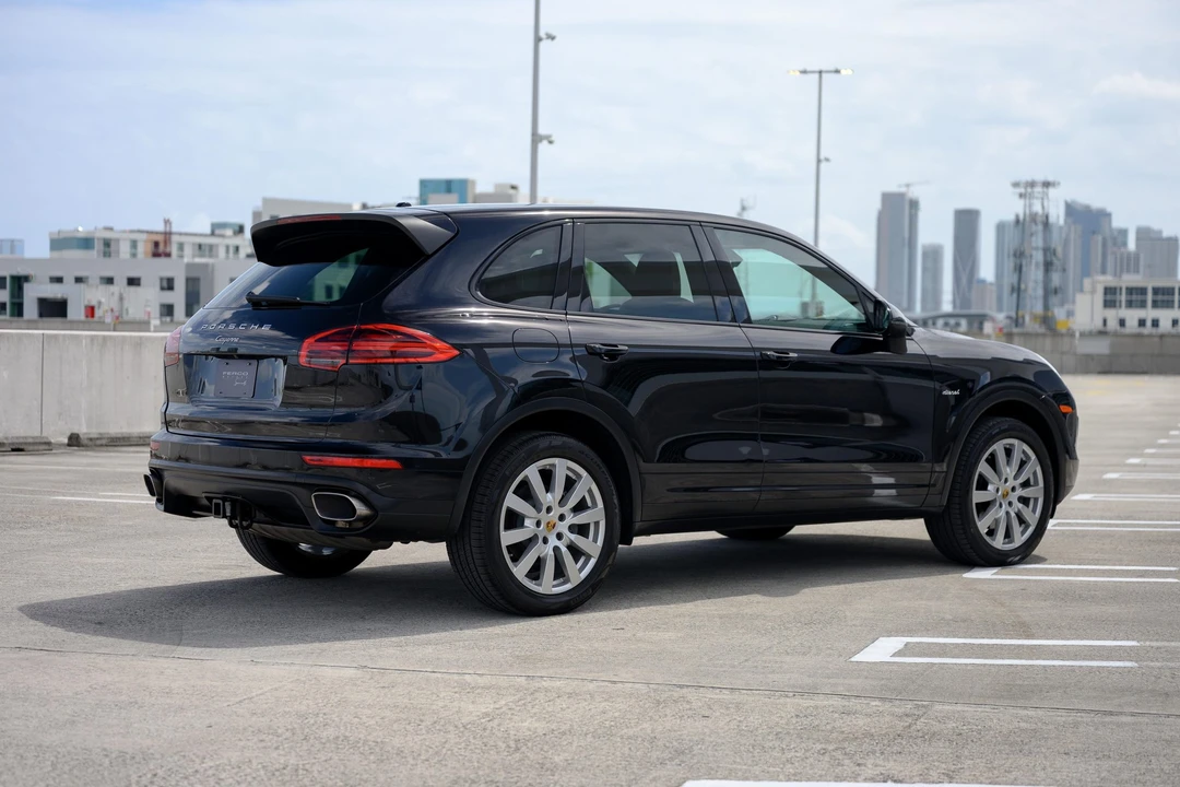 2015 Porsche 958 Cayenne Diesel - Image 24 of 31