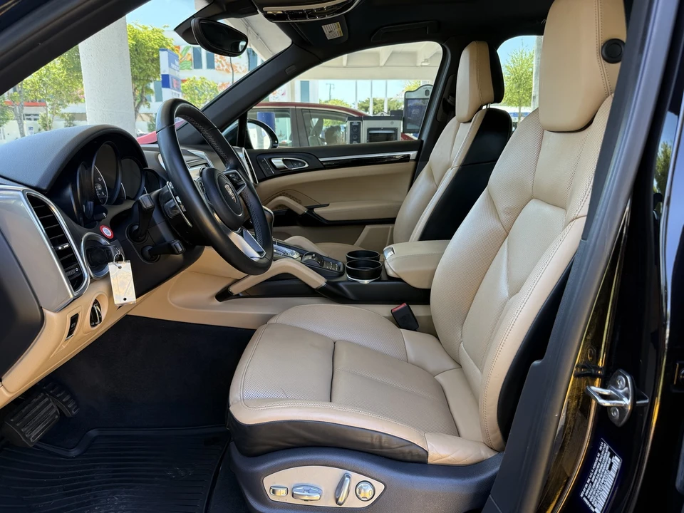 2015 Porsche 958 Cayenne Diesel - Image 12 of 21