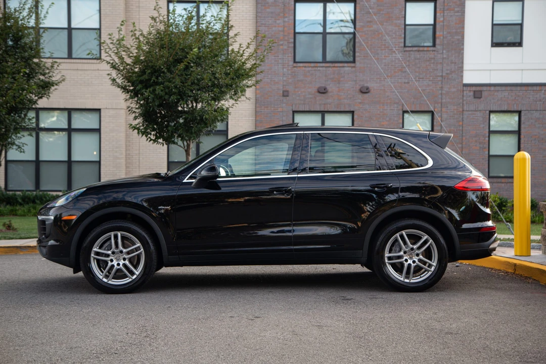 2015 Porsche 958 Cayenne Diesel - Image 22 of 31
