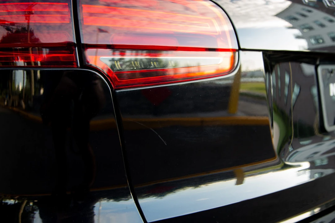 2015 Porsche 958 Cayenne Diesel - Image 29 of 31
