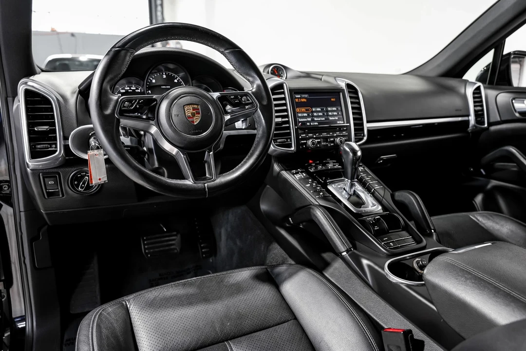 2015 Porsche 958 Cayenne Diesel - Image 9 of 12