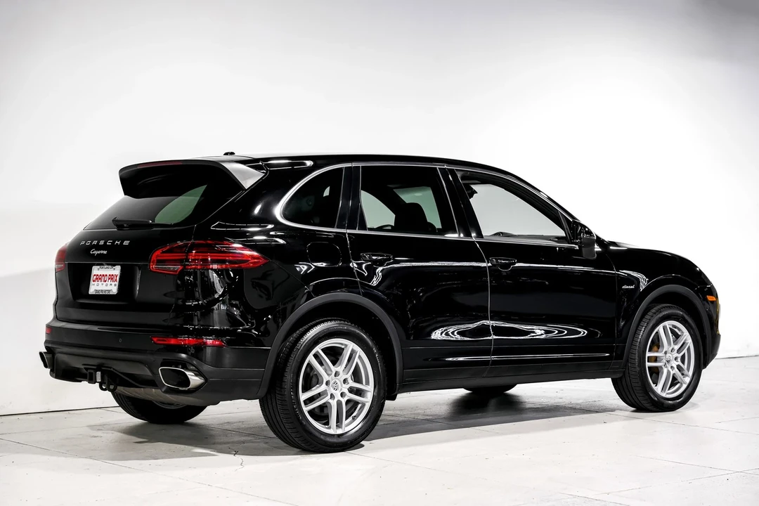 2015 Porsche 958 Cayenne Diesel - Image 3 of 12
