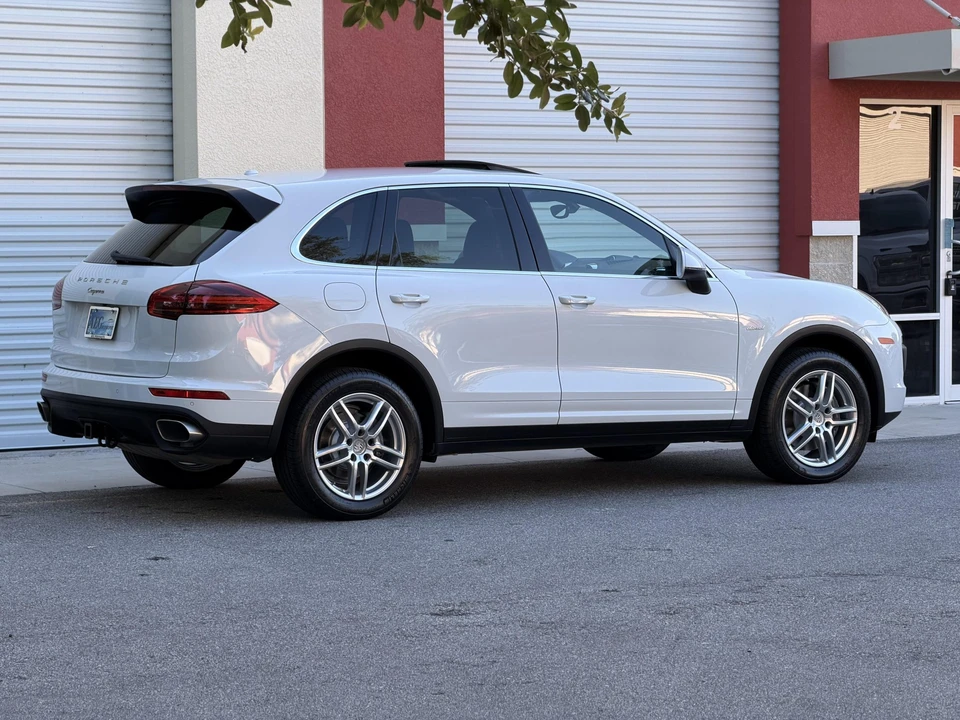 2015 Porsche 958 Cayenne Diesel - Image 14 of 31