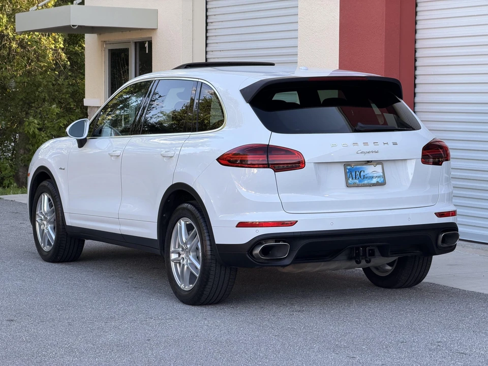 2015 Porsche 958 Cayenne Diesel - Image 9 of 31