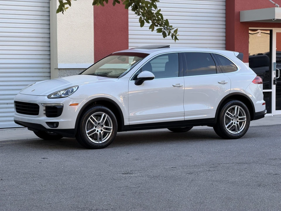 2015 Porsche 958 Cayenne Diesel - Image 4 of 31