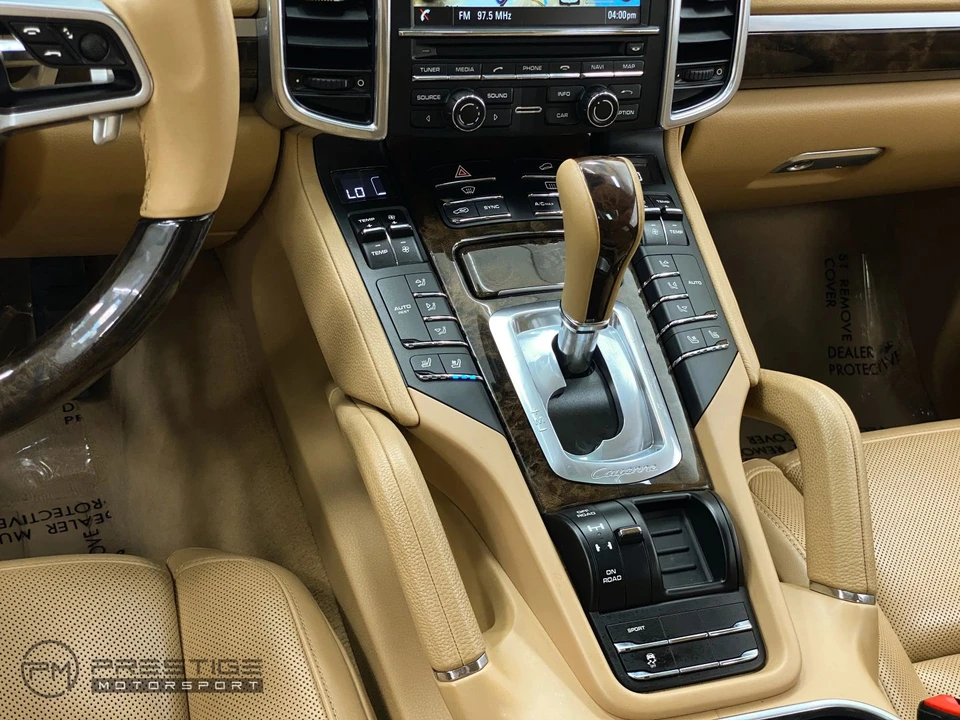 2015 Porsche 958 Cayenne Diesel - Image 24 of 31