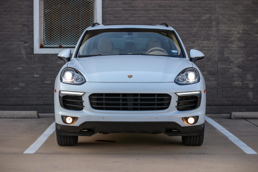 2015 Porsche 958 Cayenne Diesel - Image 3 of 31