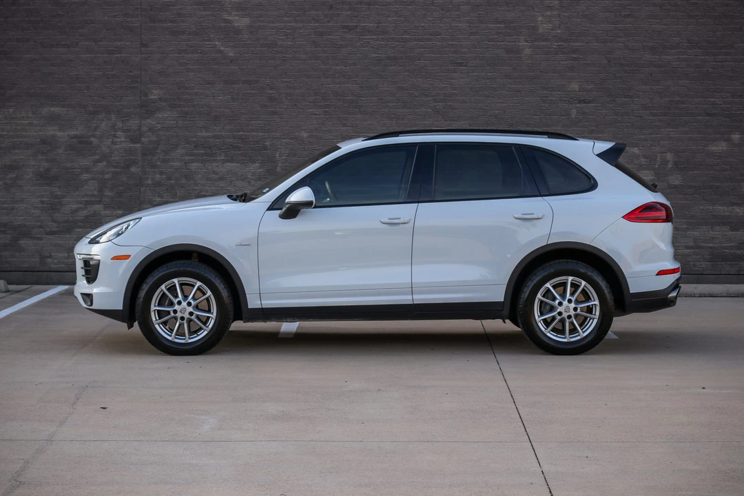 2015 Porsche 958 Cayenne Diesel - Image 9 of 31
