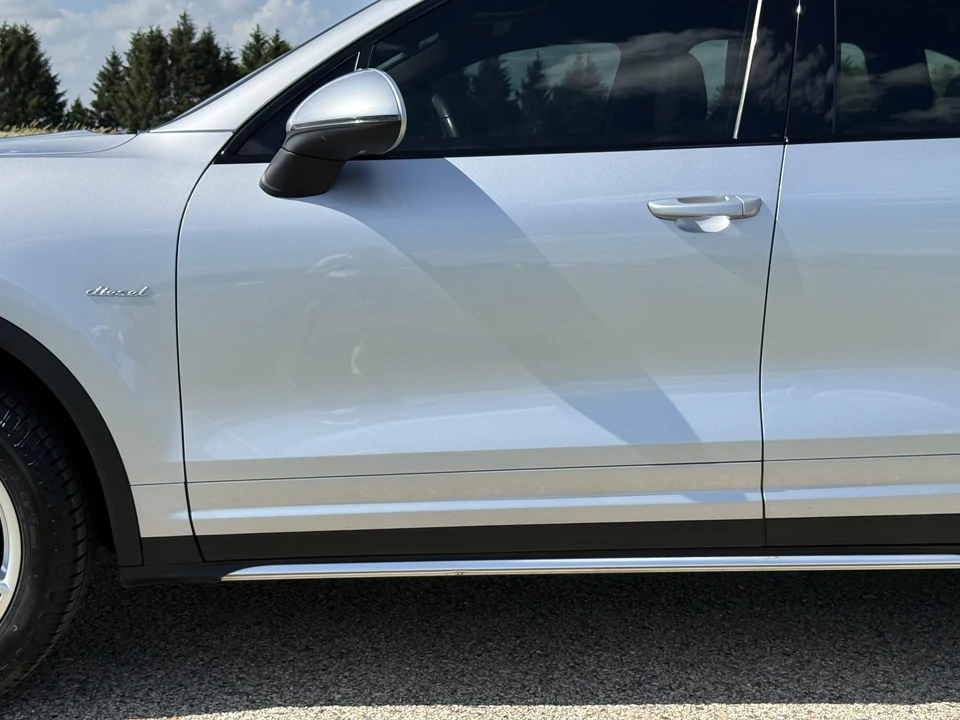 2015 Porsche 958 Cayenne Diesel - Image 23 of 31