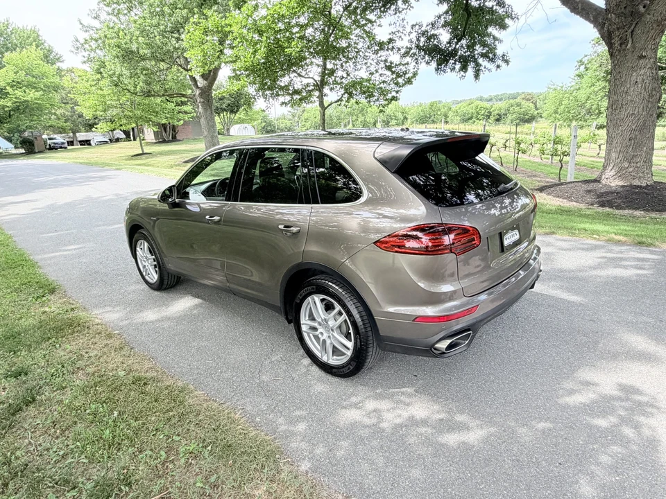 2015 Porsche 958 Cayenne Diesel - Image 16 of 31