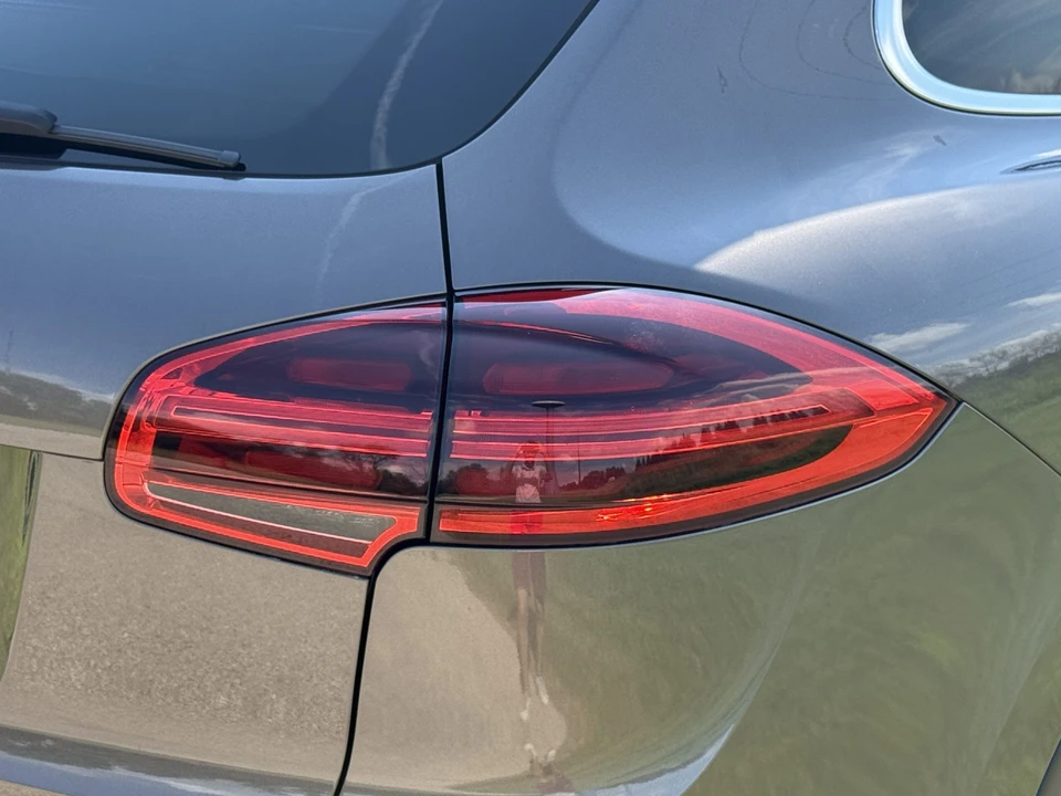 2015 Porsche 958 Cayenne Diesel - Image 24 of 31