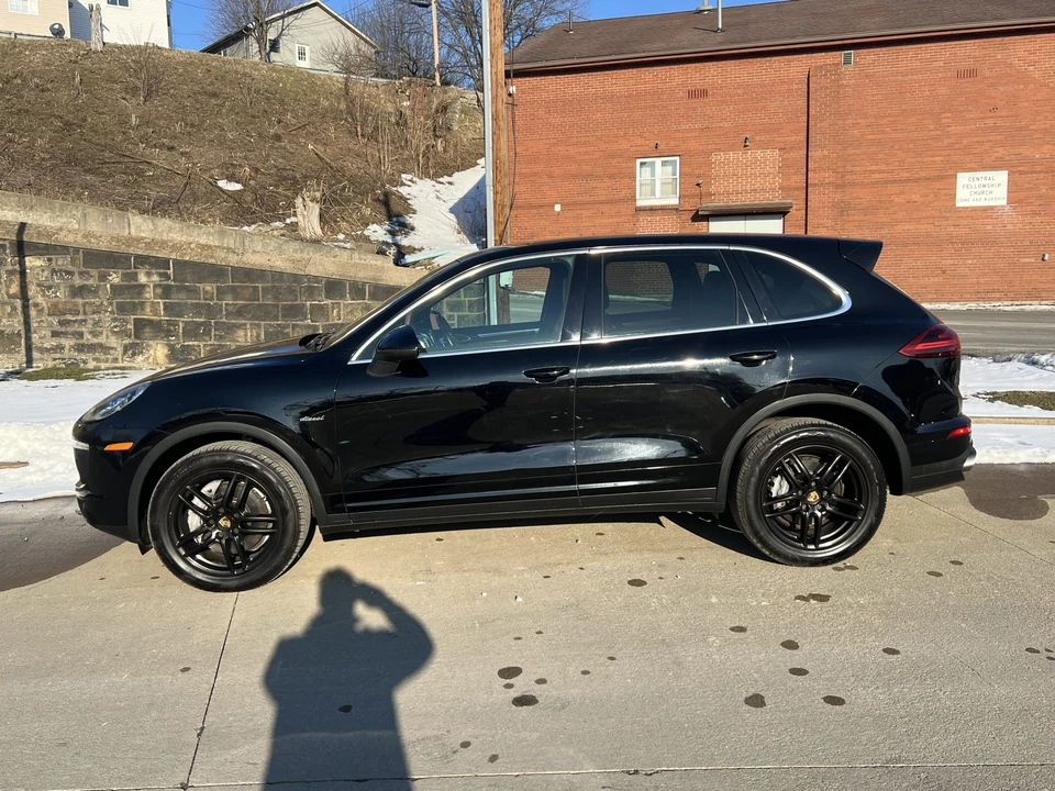 2015 Porsche 958 Cayenne Diesel - Image 14 of 31