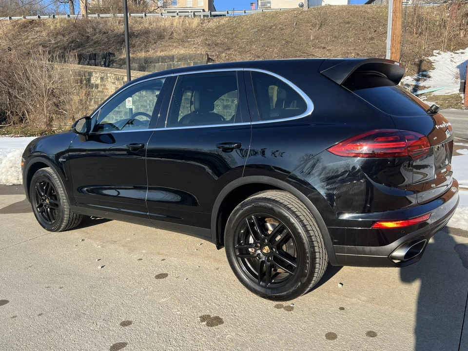 2015 Porsche 958 Cayenne Diesel - Image 18 of 31
