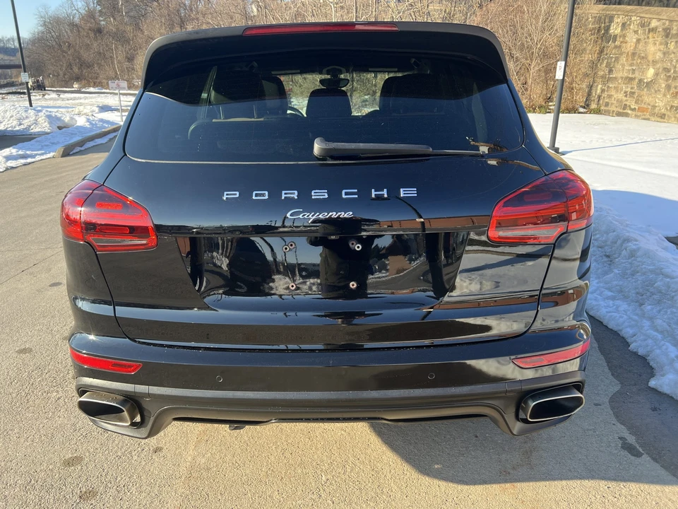 2015 Porsche 958 Cayenne Diesel - Image 24 of 31