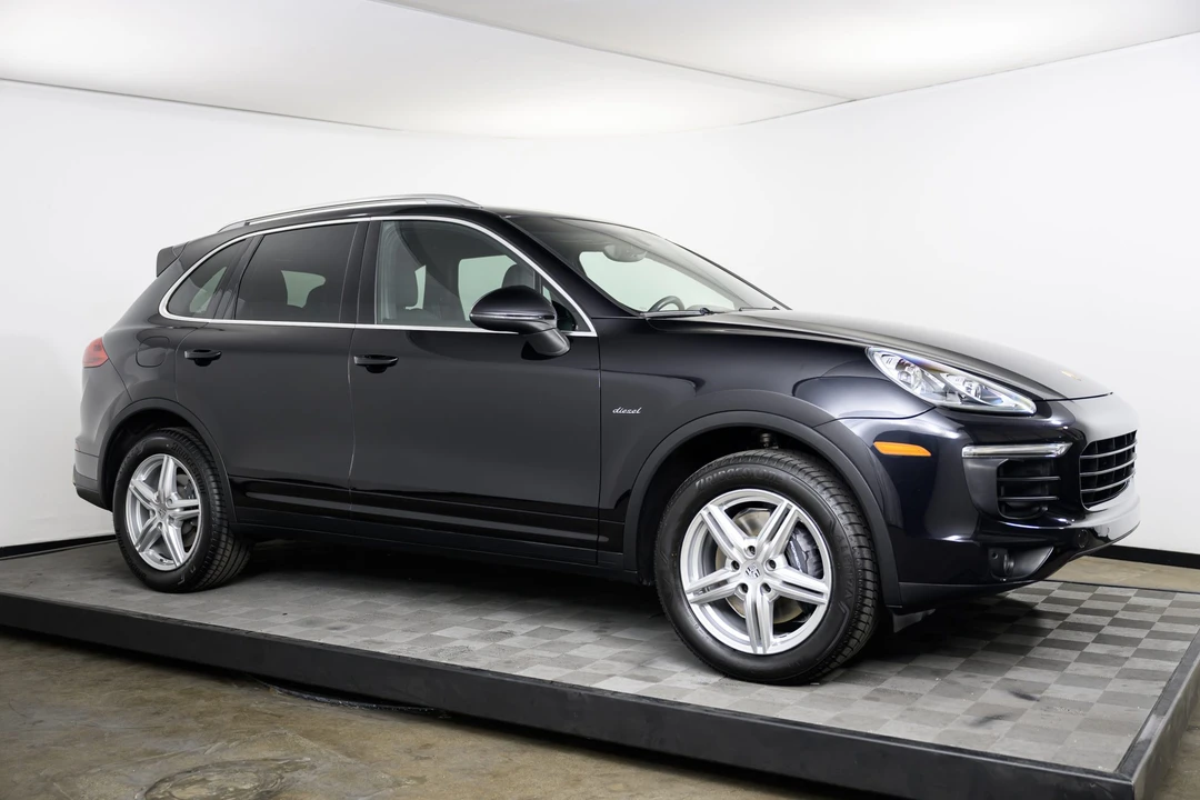 2015 Porsche 958 Cayenne Diesel - Image 14 of 31