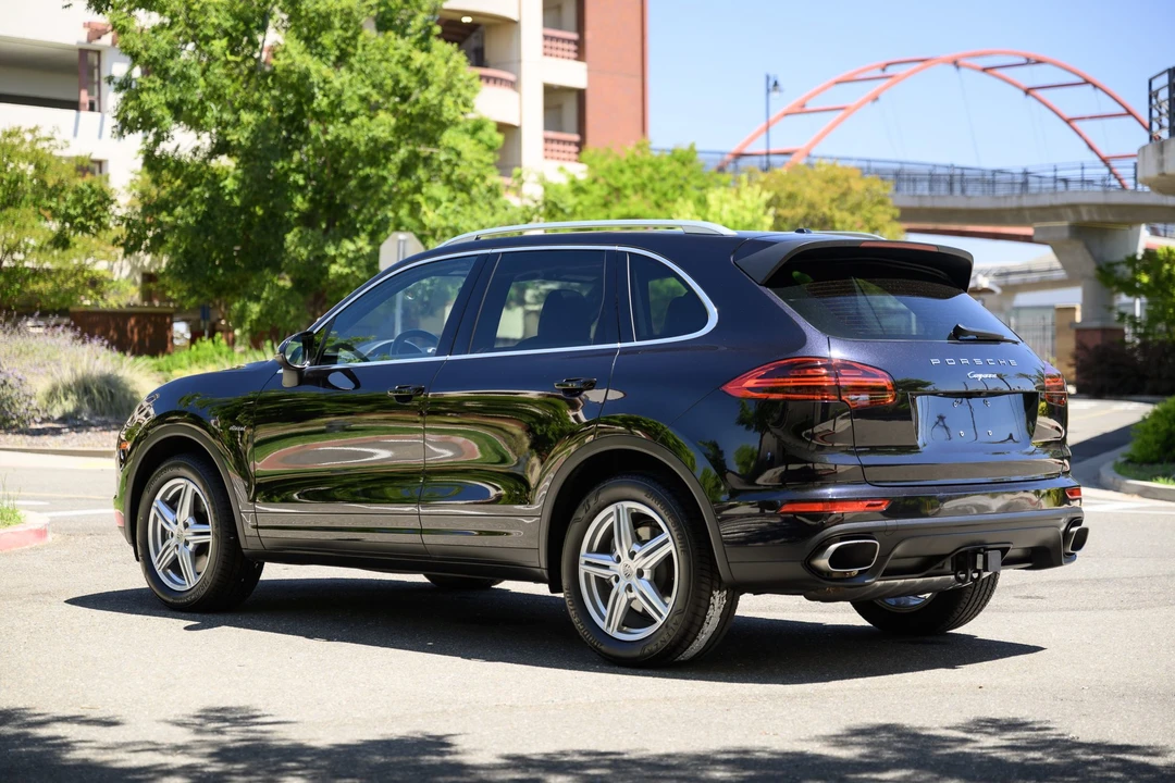 2015 Porsche 958 Cayenne Diesel - Image 30 of 31