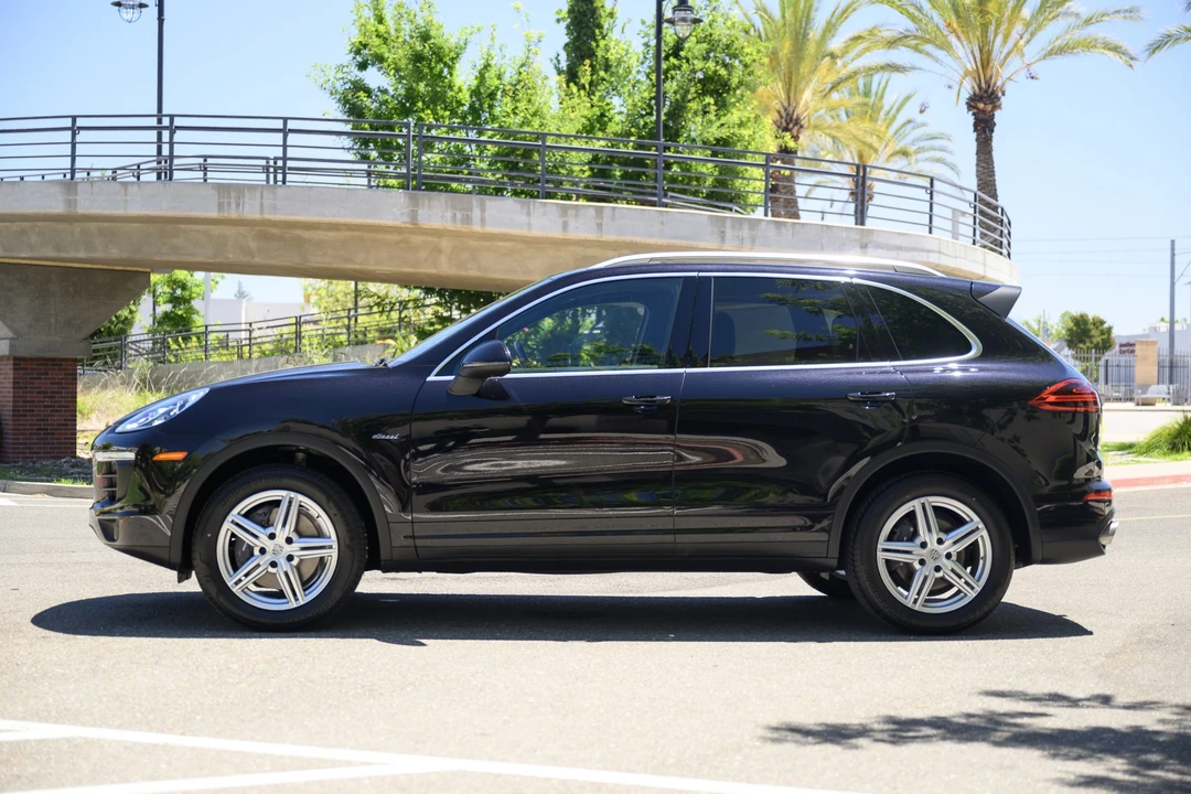 2015 Porsche 958 Cayenne Diesel - Image 28 of 31