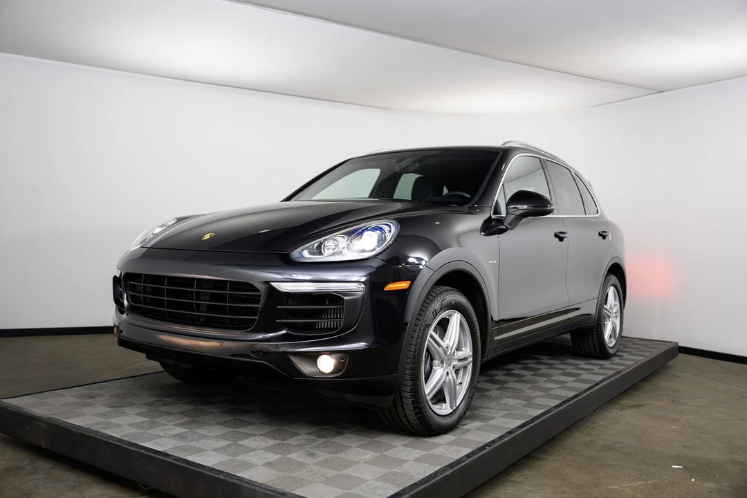2015 Porsche 958 Cayenne Diesel - Image 18 of 31