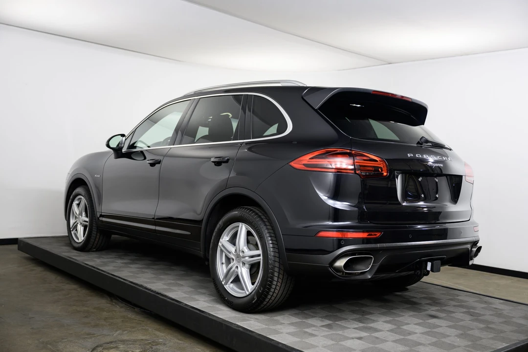 2015 Porsche 958 Cayenne Diesel - Image 6 of 31