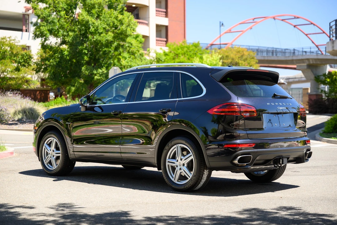 2015 Porsche 958 Cayenne Diesel - Image 9 of 31