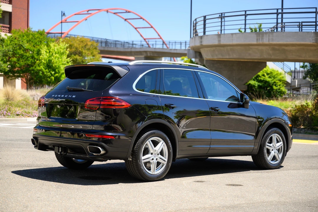 2015 Porsche 958 Cayenne Diesel - Image 14 of 31