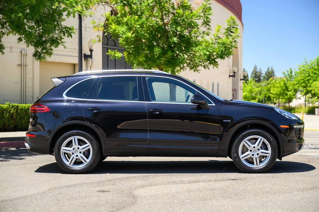 2015 Porsche 958 Cayenne Diesel - Image 16 of 31