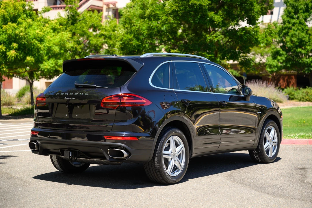 2015 Porsche 958 Cayenne Diesel - Image 13 of 31