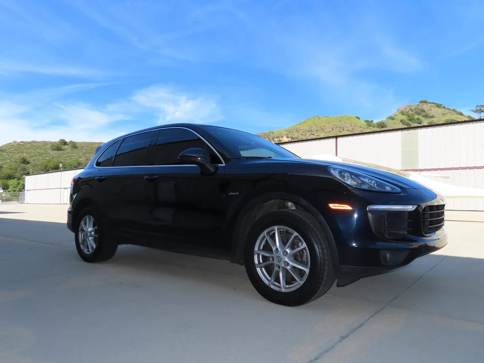2015 Porsche 958 Cayenne Diesel - Image 18 of 31