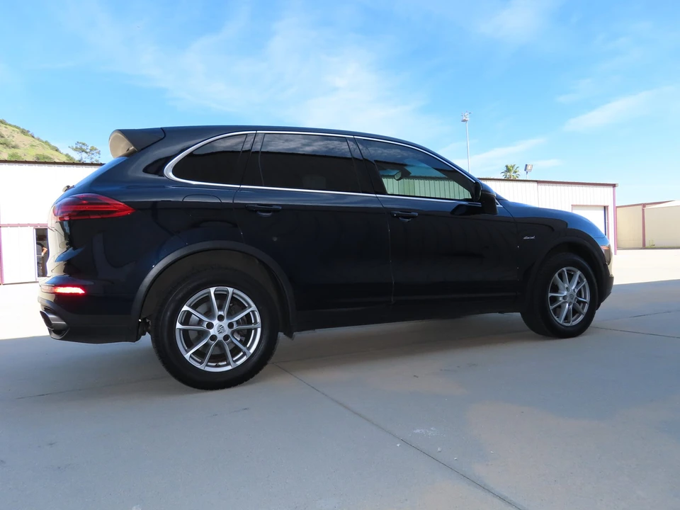 2015 Porsche 958 Cayenne Diesel - Image 16 of 31
