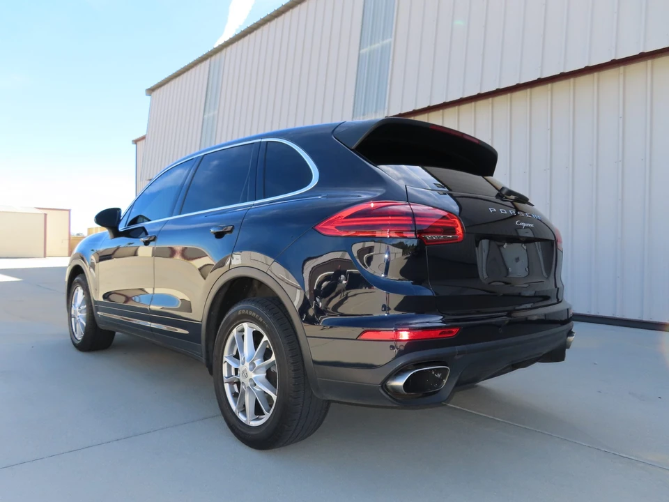2015 Porsche 958 Cayenne Diesel - Image 10 of 31