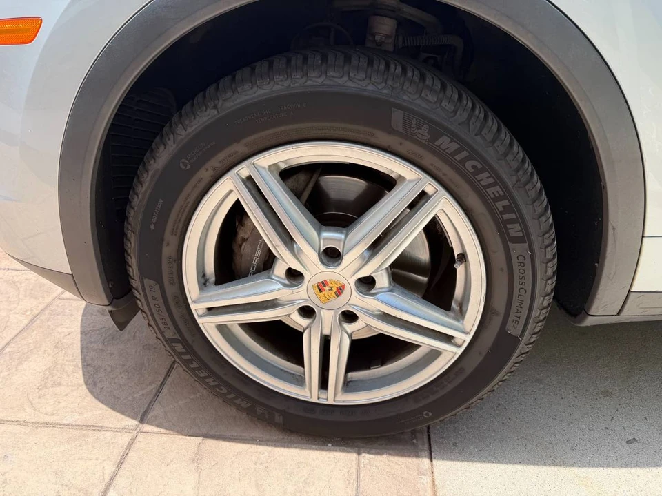 2015 Porsche 958 Cayenne Diesel - Image 7 of 8