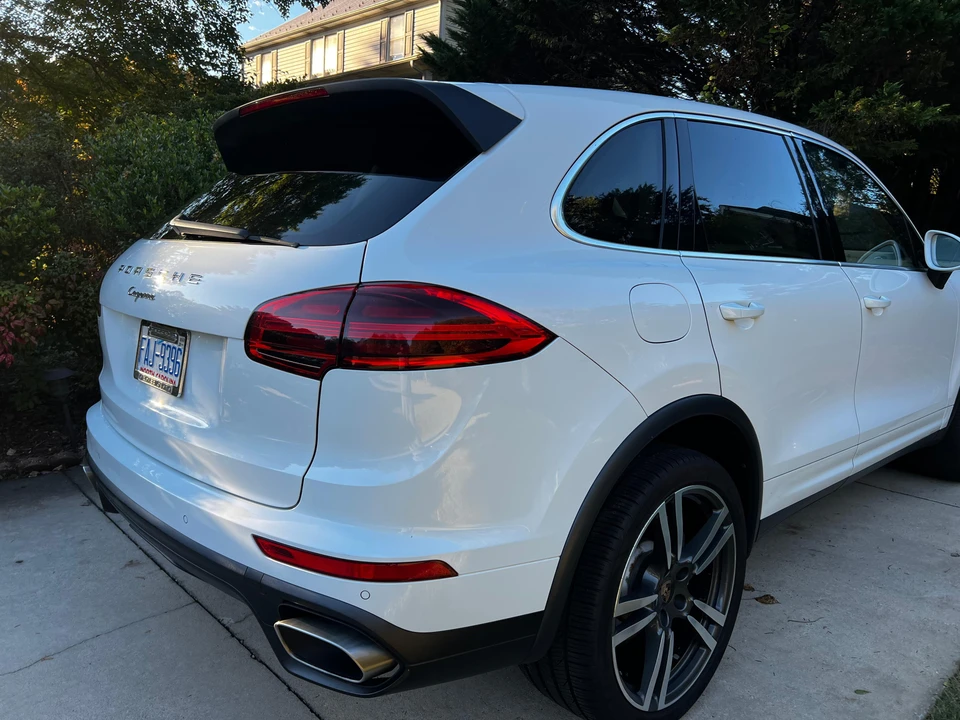 2015 Porsche 958 Cayenne Diesel - Image 25 of 31