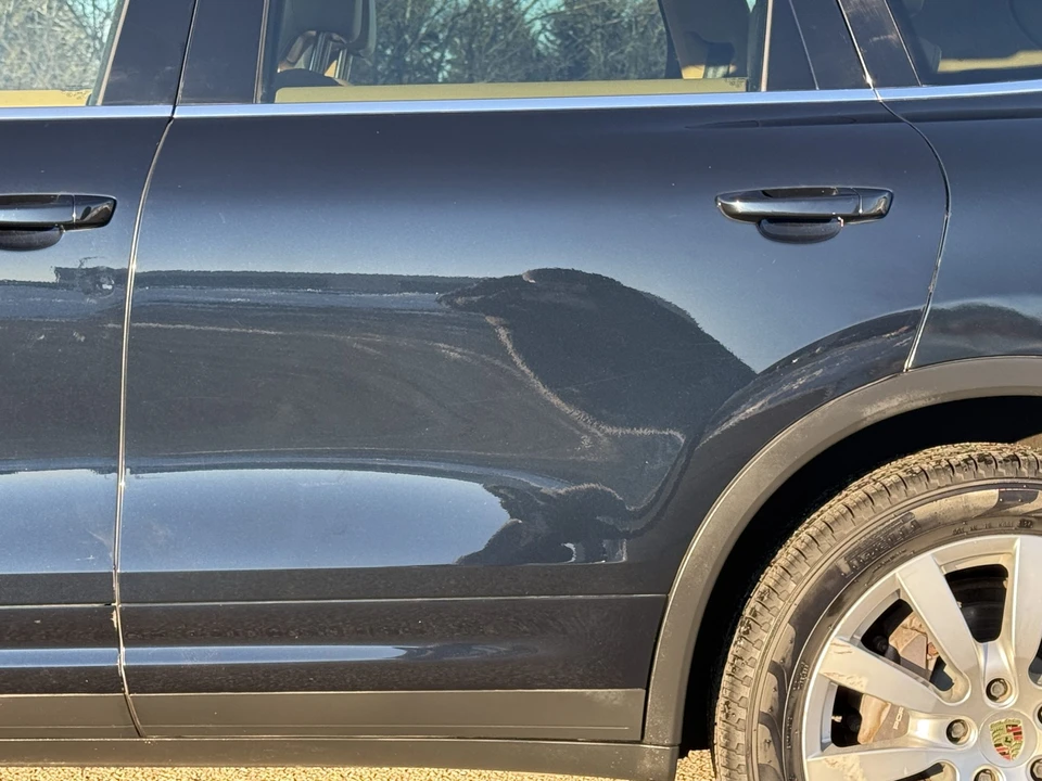 2015 Porsche 958 Cayenne Diesel - Image 16 of 31